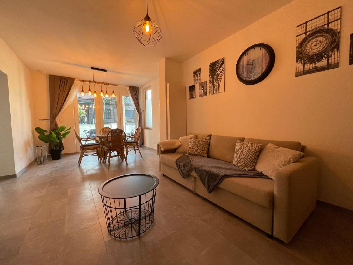 Avec Extérieur à Proximité De Liège Apartamento *