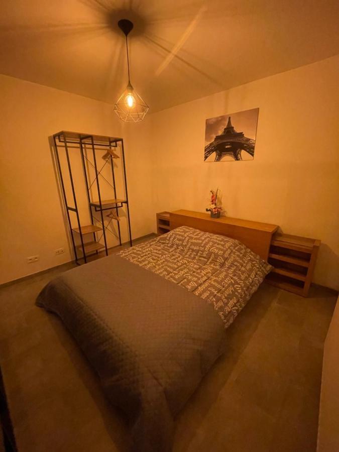Avec Extérieur à Proximité De Liège Apartamento Herstal